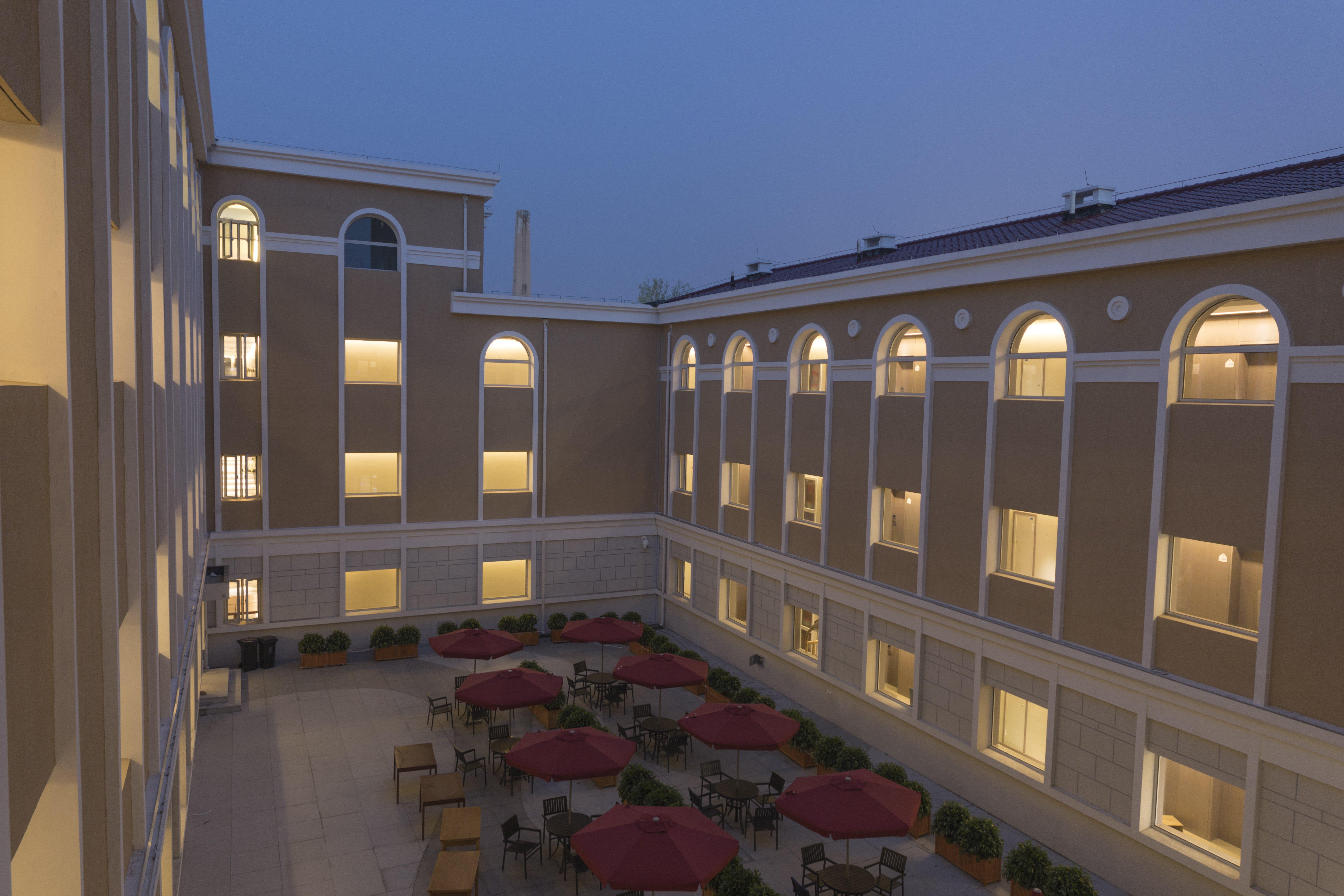 Holiday Inn Express Beijing Badaling, An Ihg Hotel Yanqing Exteriör bild