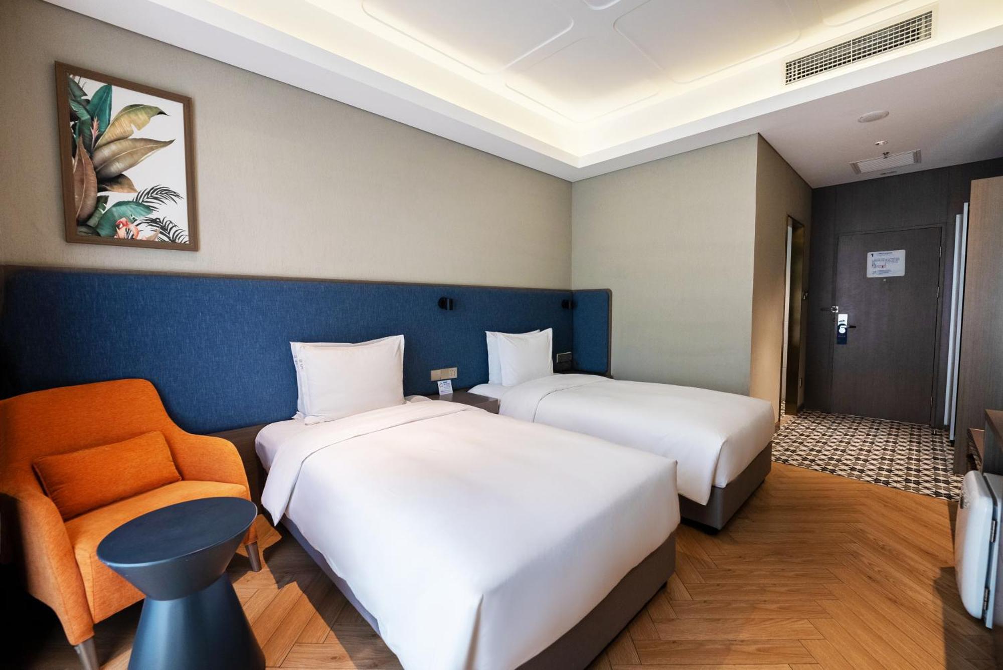 Holiday Inn Express Beijing Badaling, An Ihg Hotel Yanqing Exteriör bild